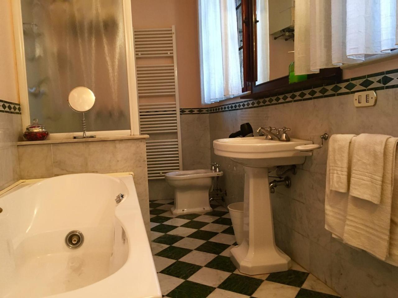 B&B Il Gianduia Lucignano Exterior foto